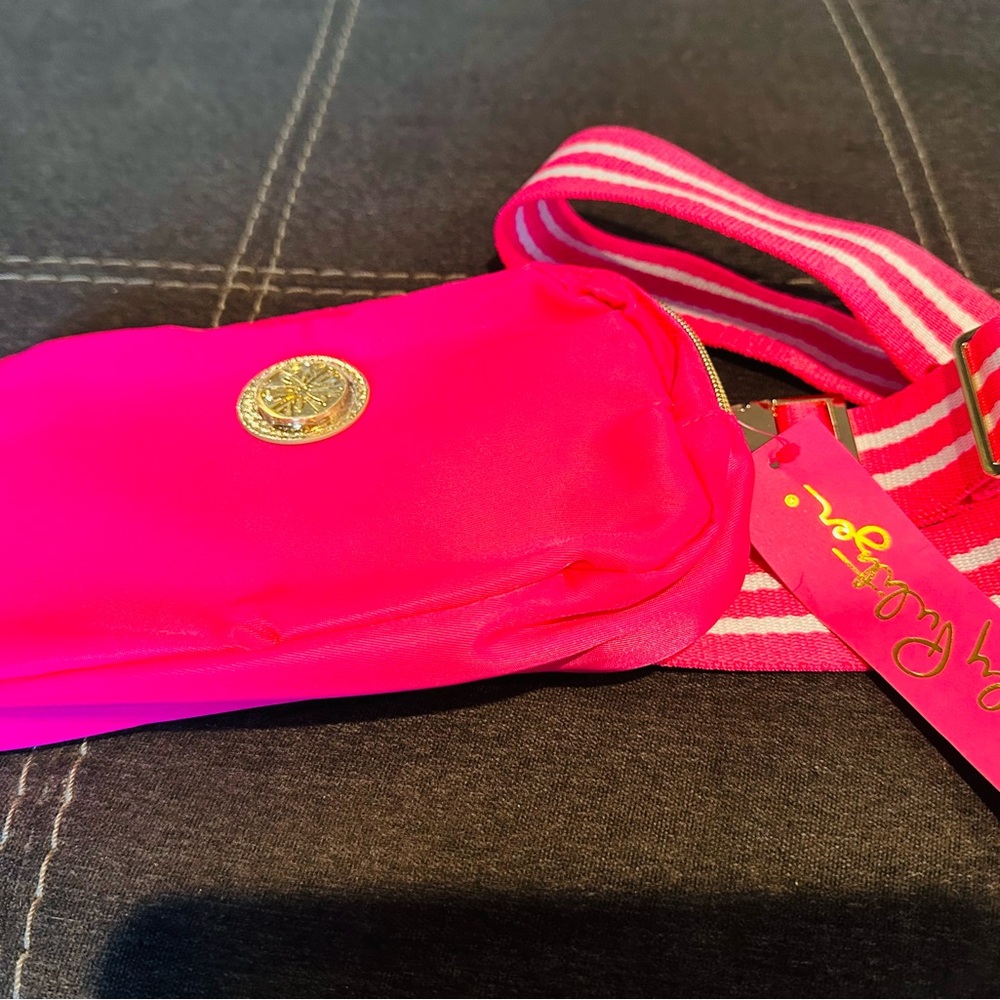 Lilly Pulitzer Neon Pink Crossbody with Gold Accent